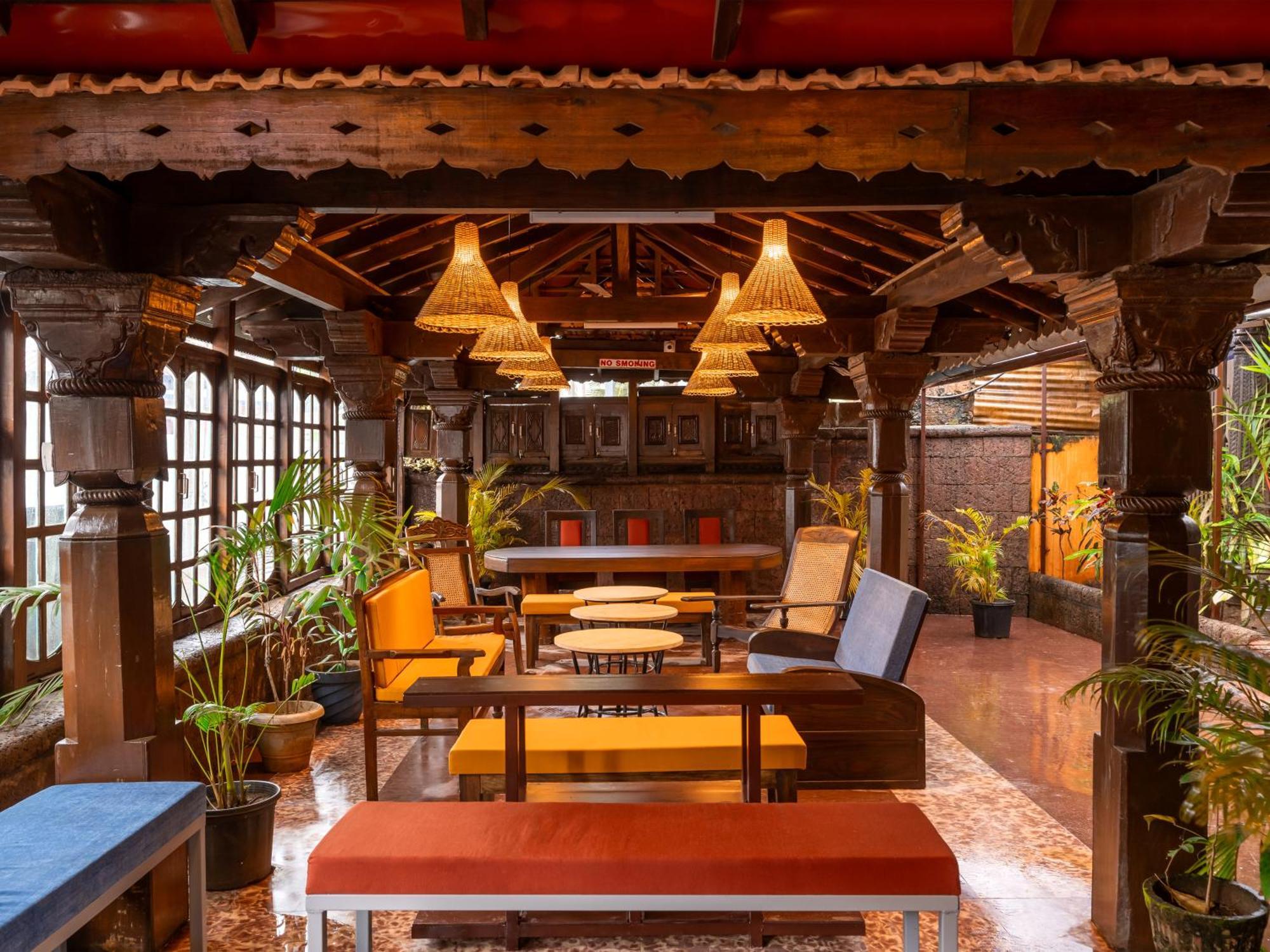 Madpackers Goa Anjuna - Bar Exteriér fotografie