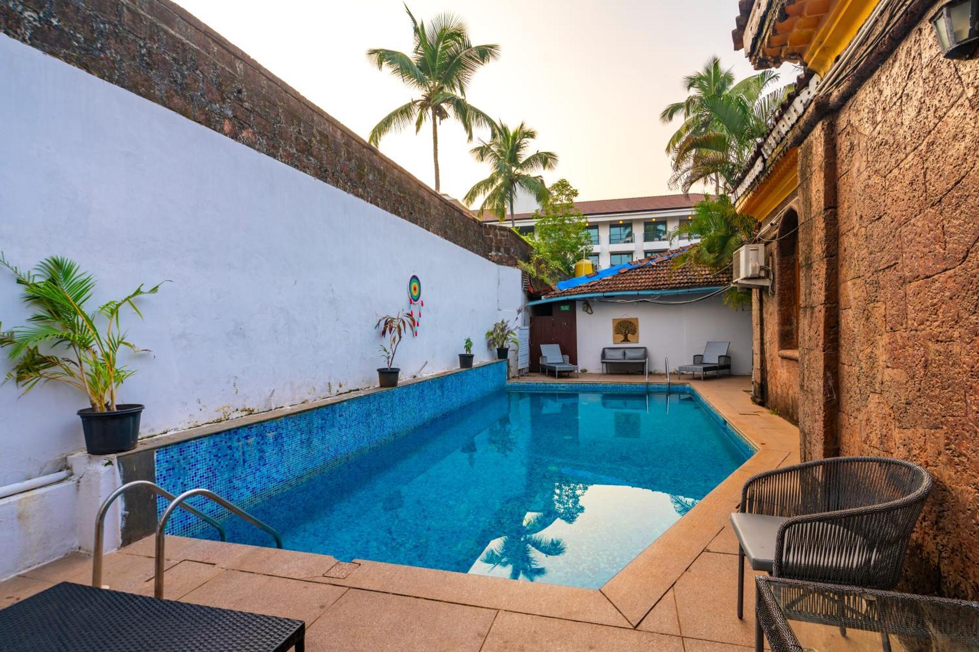 Madpackers Goa Anjuna - Bar Exteriér fotografie
