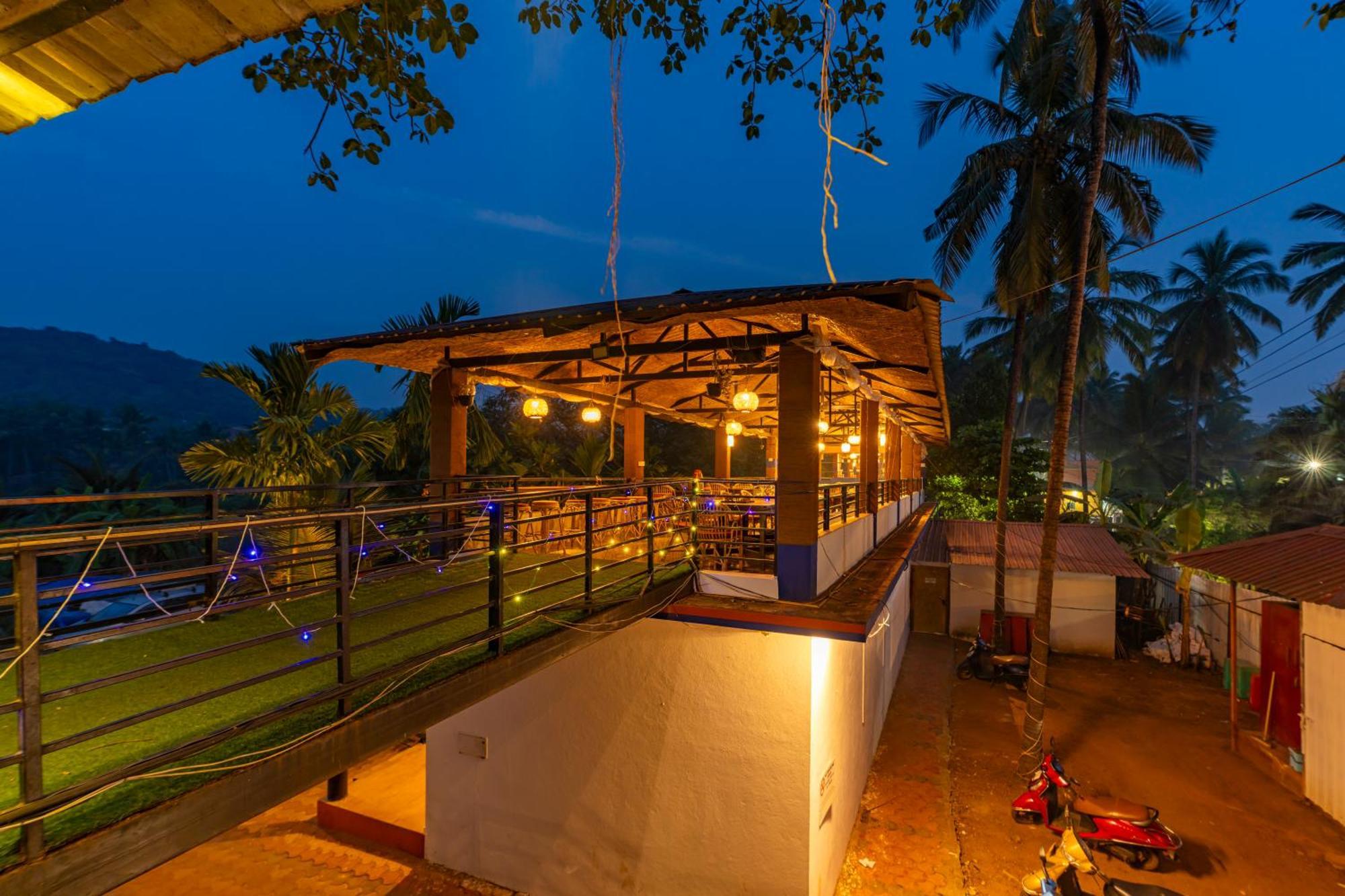 Madpackers Goa Anjuna - Bar Exteriér fotografie