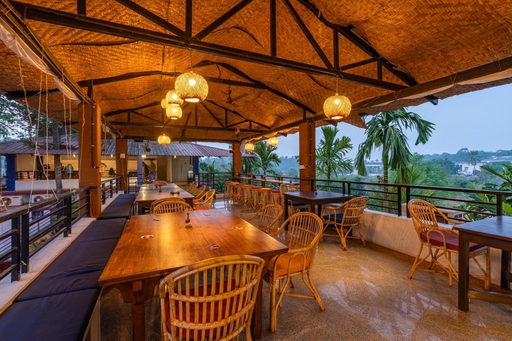 Madpackers Goa Anjuna - Bar Exteriér fotografie
