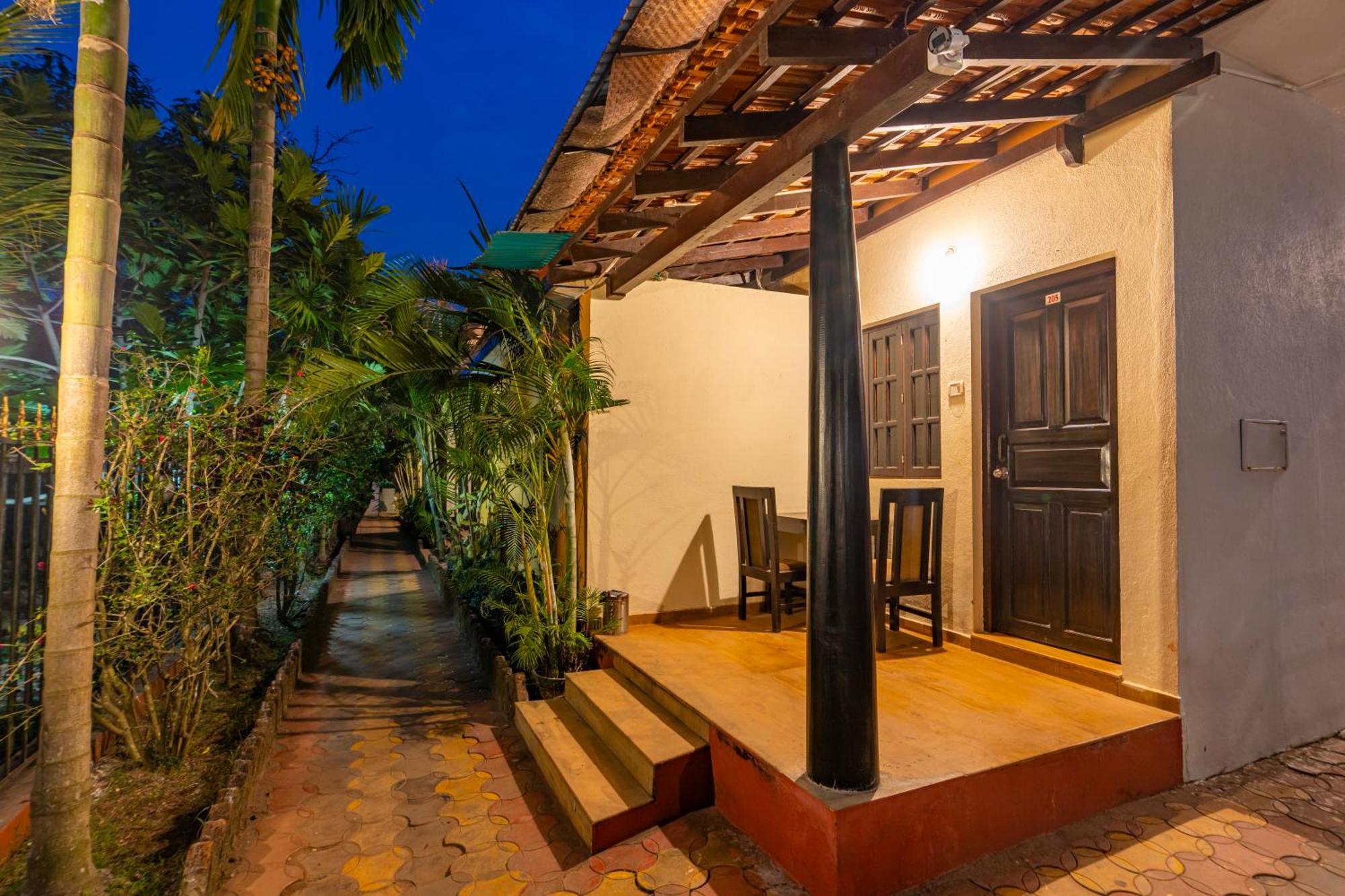 Madpackers Goa Anjuna - Bar Exteriér fotografie